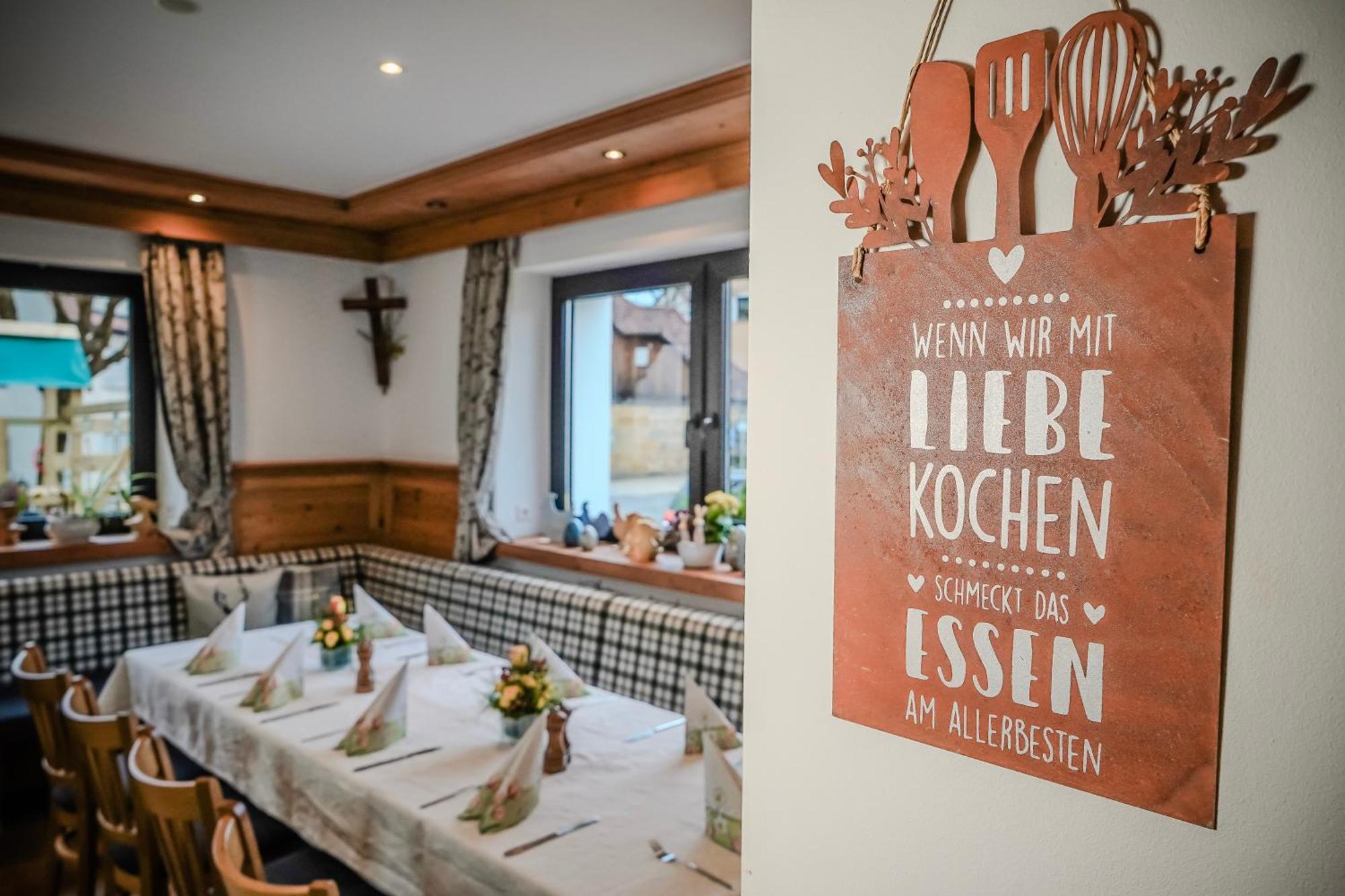 Zur Seku Inn *